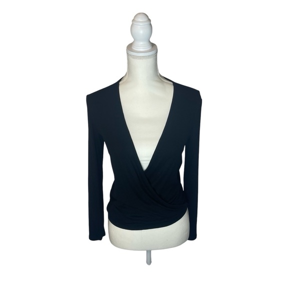 Elegant‎ Black V-Neck Women's AG Top S *L0197 - Picture 1 of 6